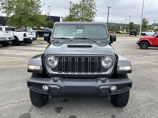 2025 Jeep Gladiator Sport S