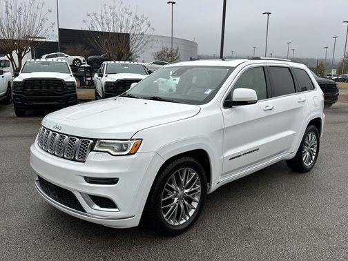 2018 Jeep Grand Cherokee Summit