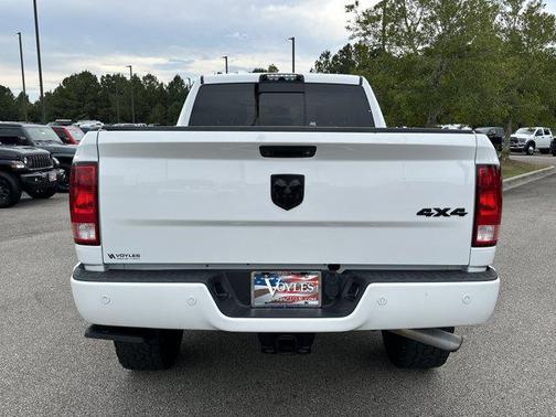 2018 RAM 2500 Big Horn Crew Cab 4x4 6'4' Box