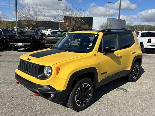 2023 Jeep Renegade Trailhawk