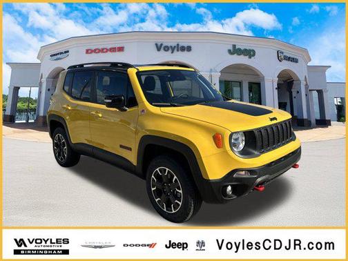 2023 Jeep Renegade Trailhawk