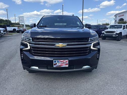 Dark Ash Metallic 2024 Chevrolet Suburban LT