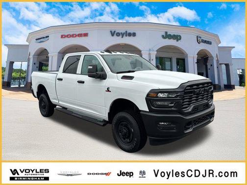 2026 RAM 2500 Tradesman Crew Cab 4x4 6'4' Box