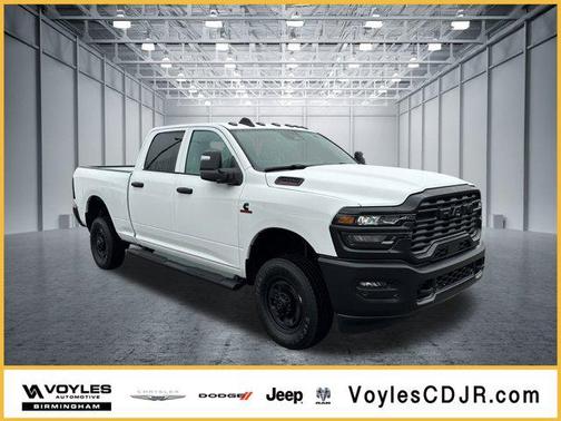 2026 RAM 2500 Tradesman Crew Cab 4x4 6'4' Box