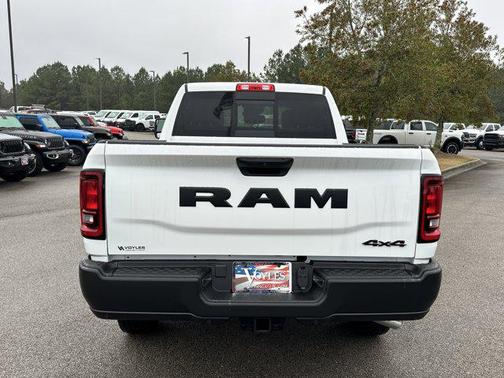 2026 RAM 2500 Tradesman Crew Cab 4x4 6'4' Box