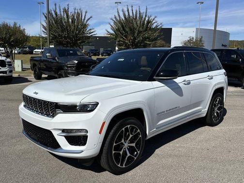 2025 Jeep Grand Cherokee Summit