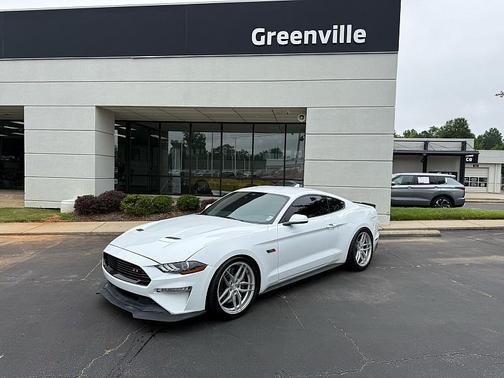 Oxford White 2022 Ford Mustang GT Premium