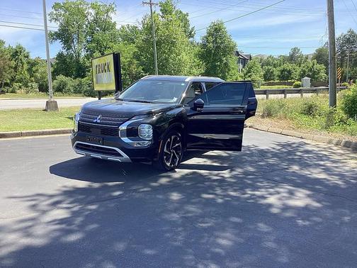 Alloy Silver Metallic 2022 Mitsubishi Outlander SEL Special Edition S-AWC