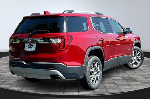 2023 GMC Acadia FWD SLT