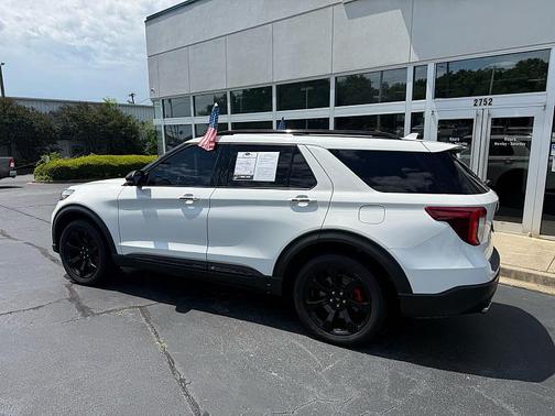 Star White Metallic Tri-Coat 2020 Ford Explorer ST