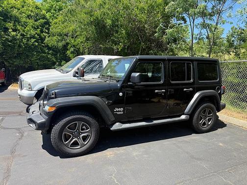 Black Clearcoat 2018 Jeep Wrangler Unlimited Sport