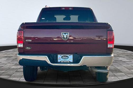 Delmonico Red Pearlcoat 2024 RAM 1500 Classic SLT