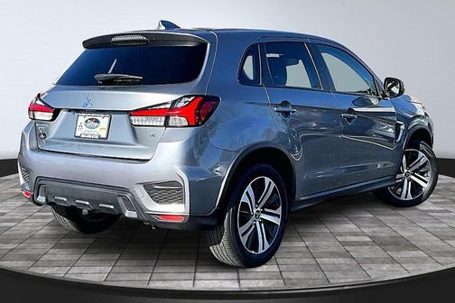 2024 Mitsubishi Outlander Sport SE