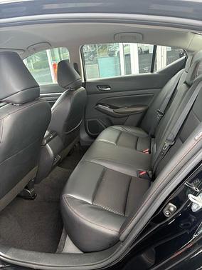 Super Black 2025 Nissan Altima SR FWD