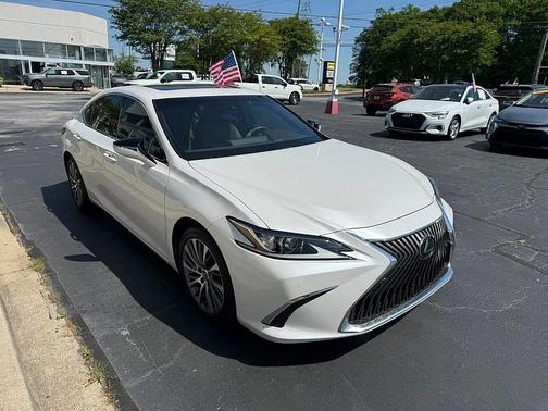 Eminent White Pearl 2019 Lexus ES 350 Base