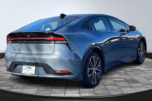 2025 Toyota Prius XLE