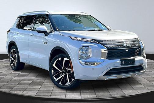 White Diamond 2023 Mitsubishi Outlander PHEV SEL
