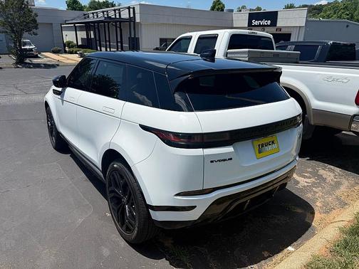 WHITE 2023 Land Rover Range Rover Evoque R-Dynamic SE