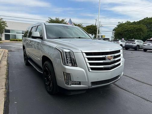 Radiant Silver Metallic 2020 Cadillac Escalade ESV Luxury
