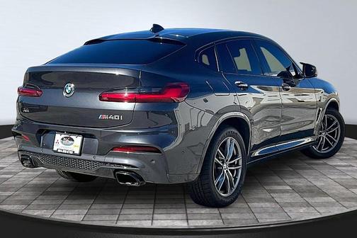 2019 BMW X4 M40i