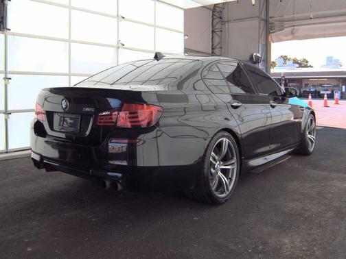 2013 BMW M5 Base