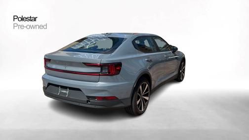 2022 Polestar 2 Long range Dual motor - AWD - Plus,Pilot