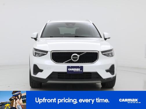 2023 Volvo XC40 B5 Core