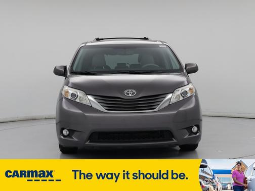 2014 Toyota Sienna XLE