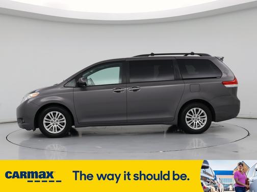 2014 Toyota Sienna XLE
