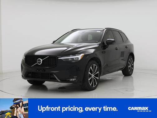 Black 2024 Volvo XC60 B5 Plus Dark Theme