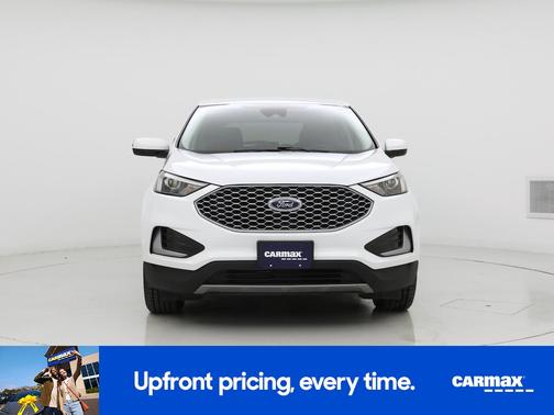White 2023 Ford Edge SEL
