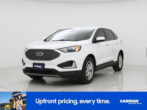 White 2023 Ford Edge SEL