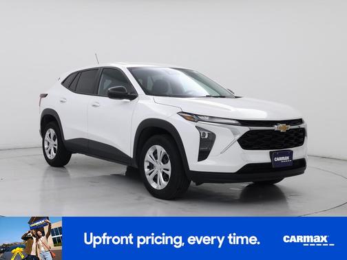 White 2024 Chevrolet Trax LS