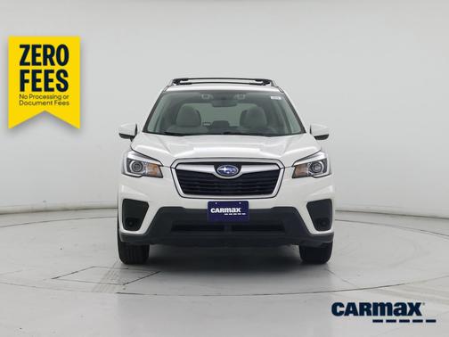 White 2019 Subaru Forester 2.5I Premium