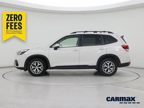 White 2019 Subaru Forester 2.5I Premium