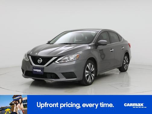 Gray 2019 Nissan Sentra SV