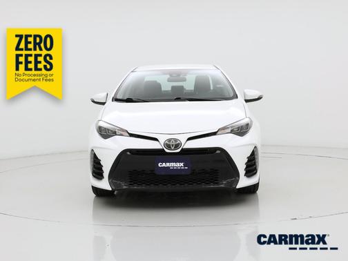 White 2019 Toyota Corolla SE
