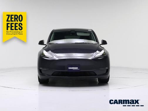 Gray 2024 Tesla Model Y Long Range