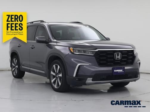 Gray 2025 Honda Pilot Elite