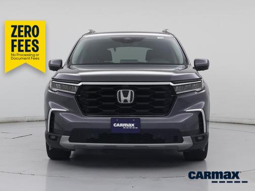 Gray 2025 Honda Pilot Elite