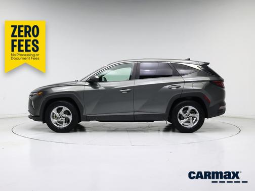 Gray 2022 Hyundai TUCSON SE