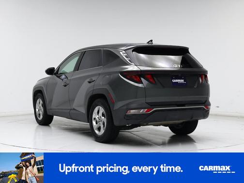 Gray 2022 Hyundai TUCSON SE