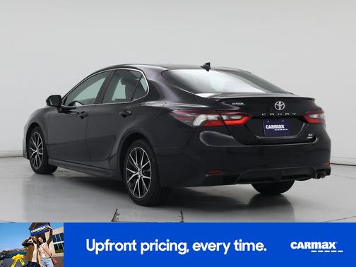 Black 2024 Toyota Camry SE
