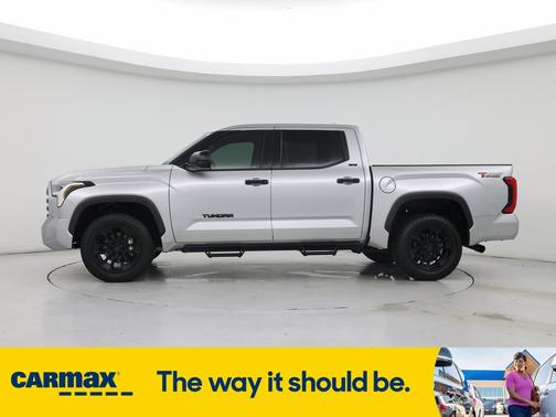 2022 Toyota Tundra SR5
