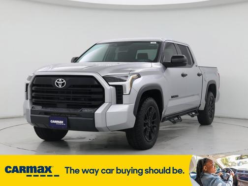 2022 Toyota Tundra SR5