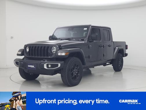 Gray 2025 Jeep Gladiator Sport S