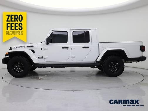 White 2025 Jeep Gladiator Texas Trail