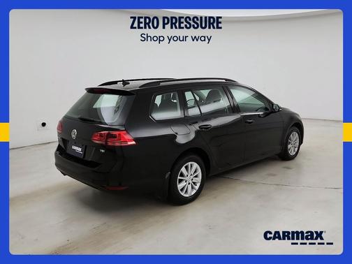 Black 2016 Volkswagen Golf S