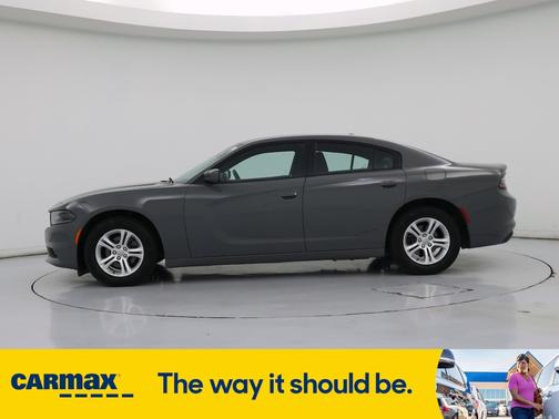 2017 Dodge Charger SE