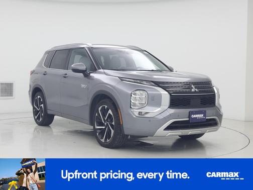 Silver 2023 Mitsubishi Outlander PHEV SEL